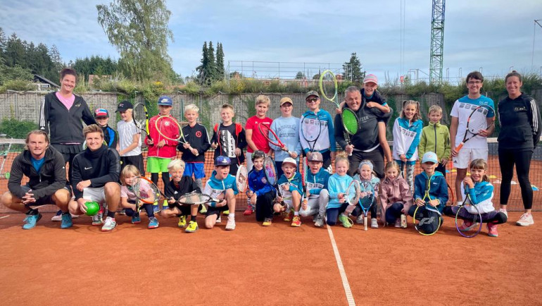 Jugend-Sommer-Tenniscamp